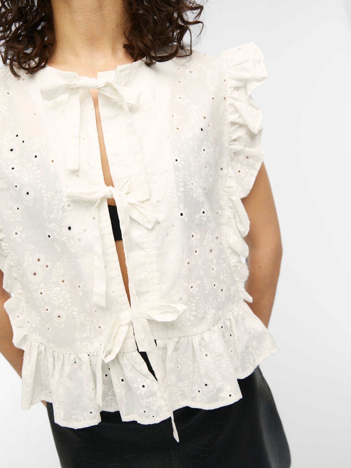 OBJCILIE T-Shirts & Tops - Cloud Dancer - VERO MODA & VILA Bergvik