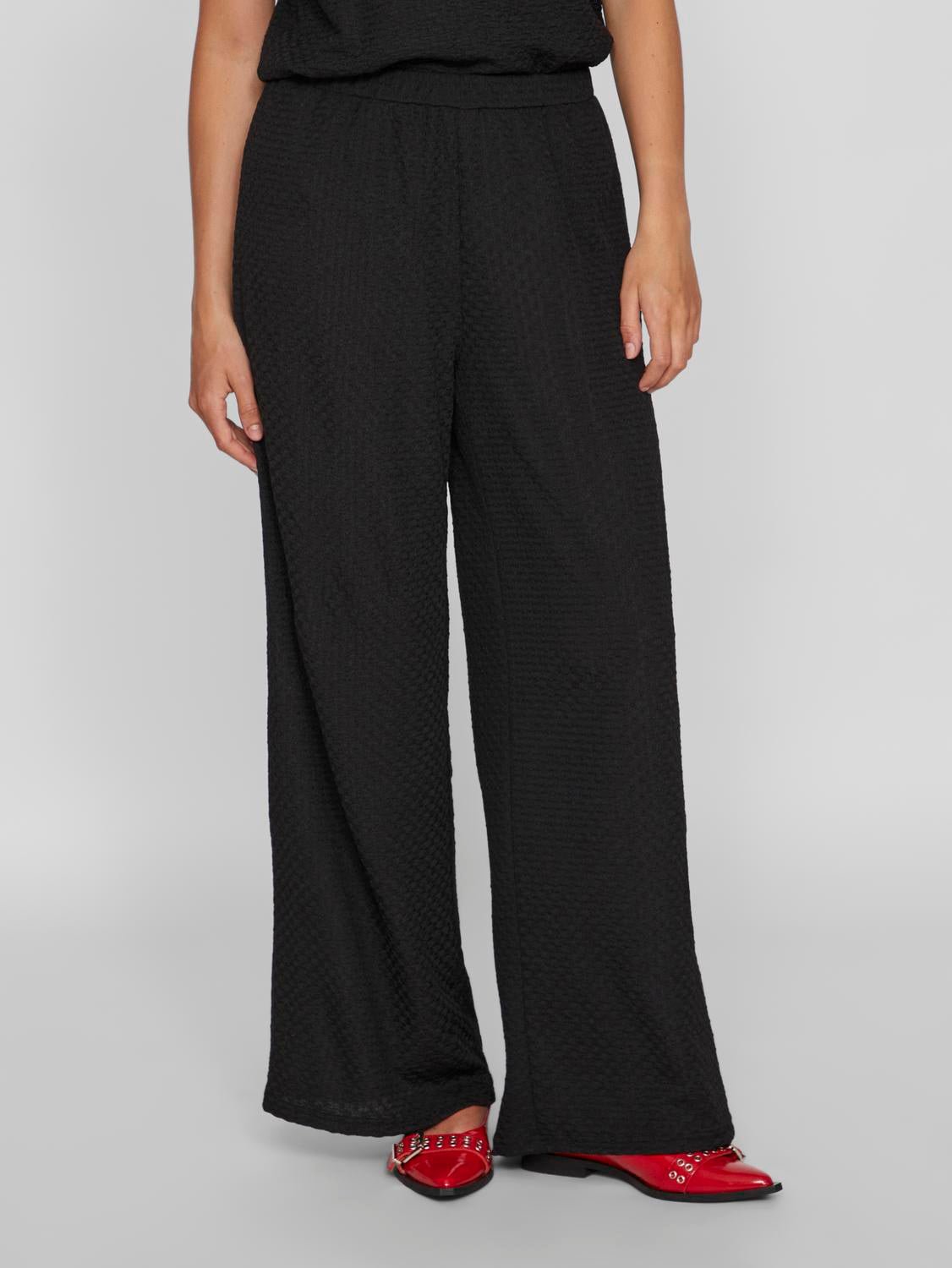 VIVALLIE Pants - Black Beauty - VERO MODA & VILA Bergvik