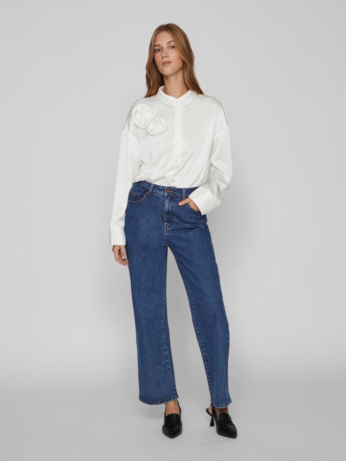VIMEDINA Shirts - Cloud Dancer - VERO MODA & VILA Bergvik