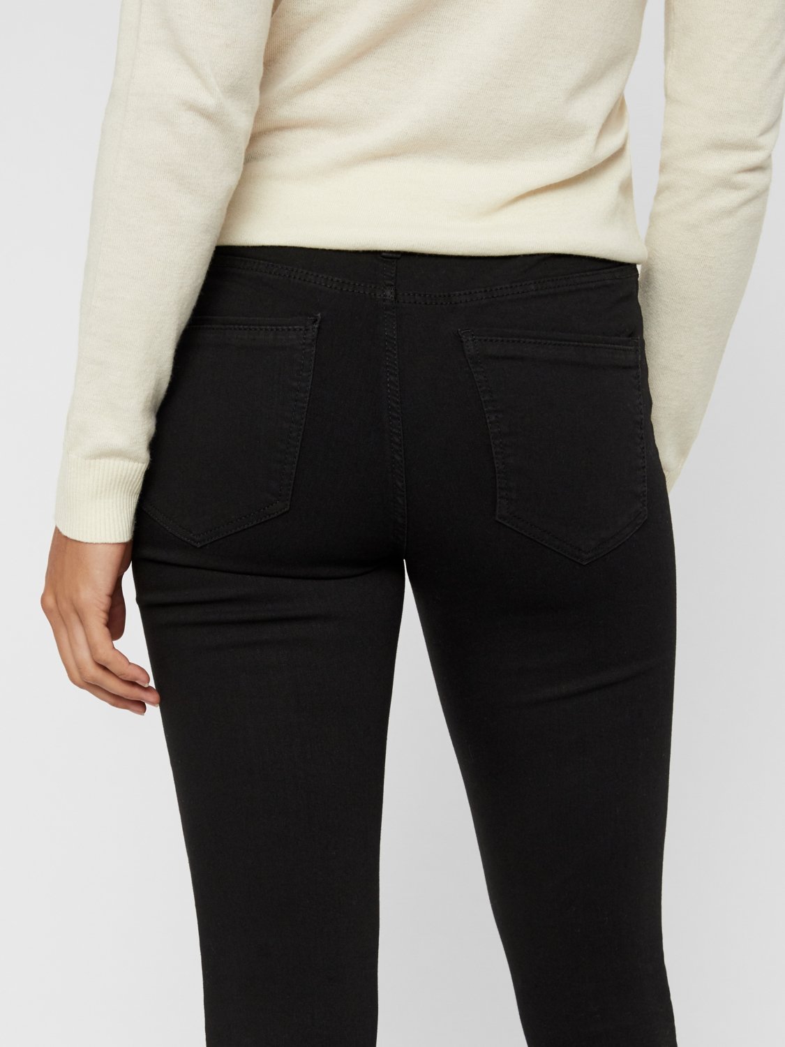 VMTANYA Pants - black - VERO MODA & VILA Bergvik