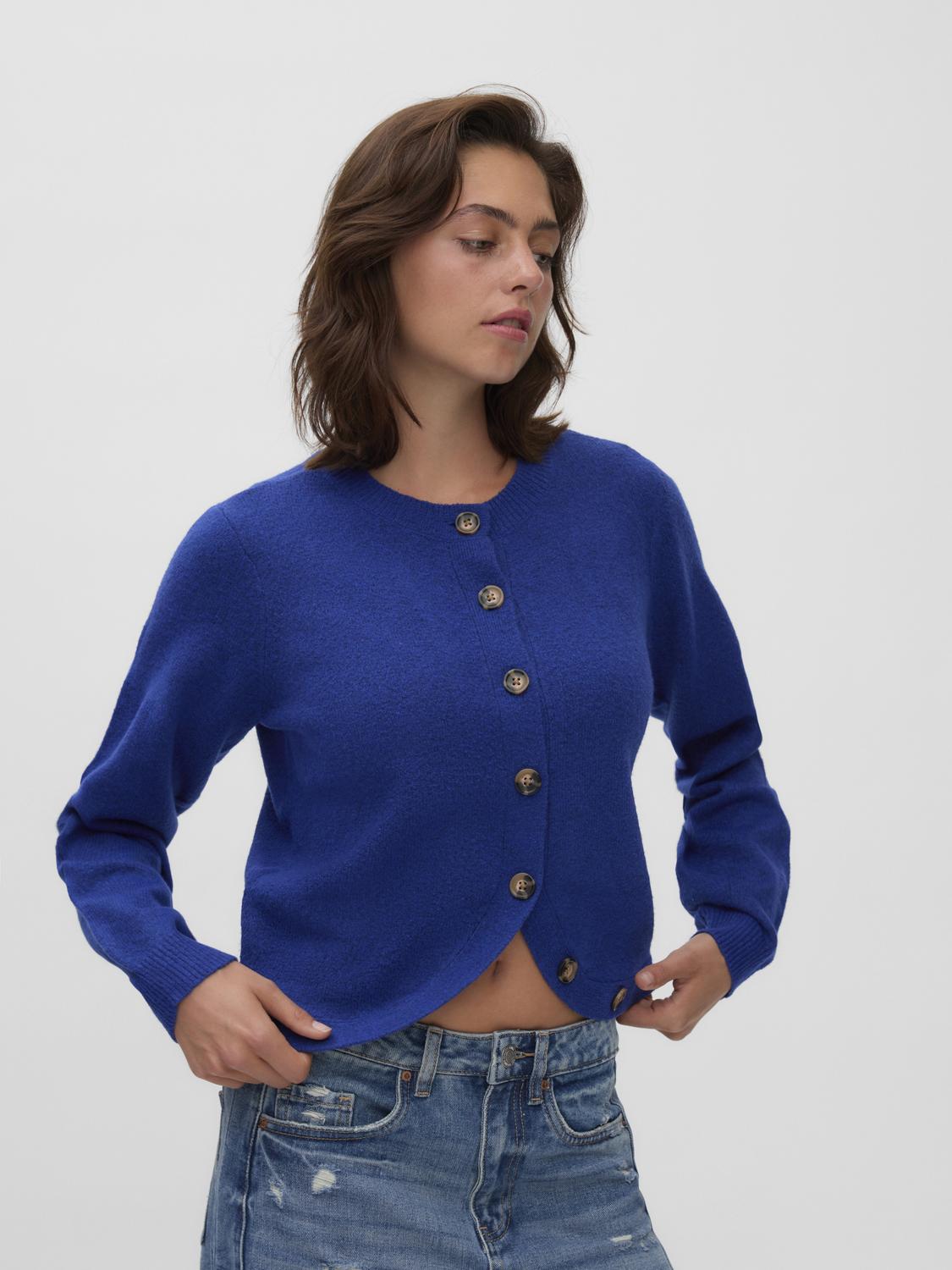 model_shot-detail
