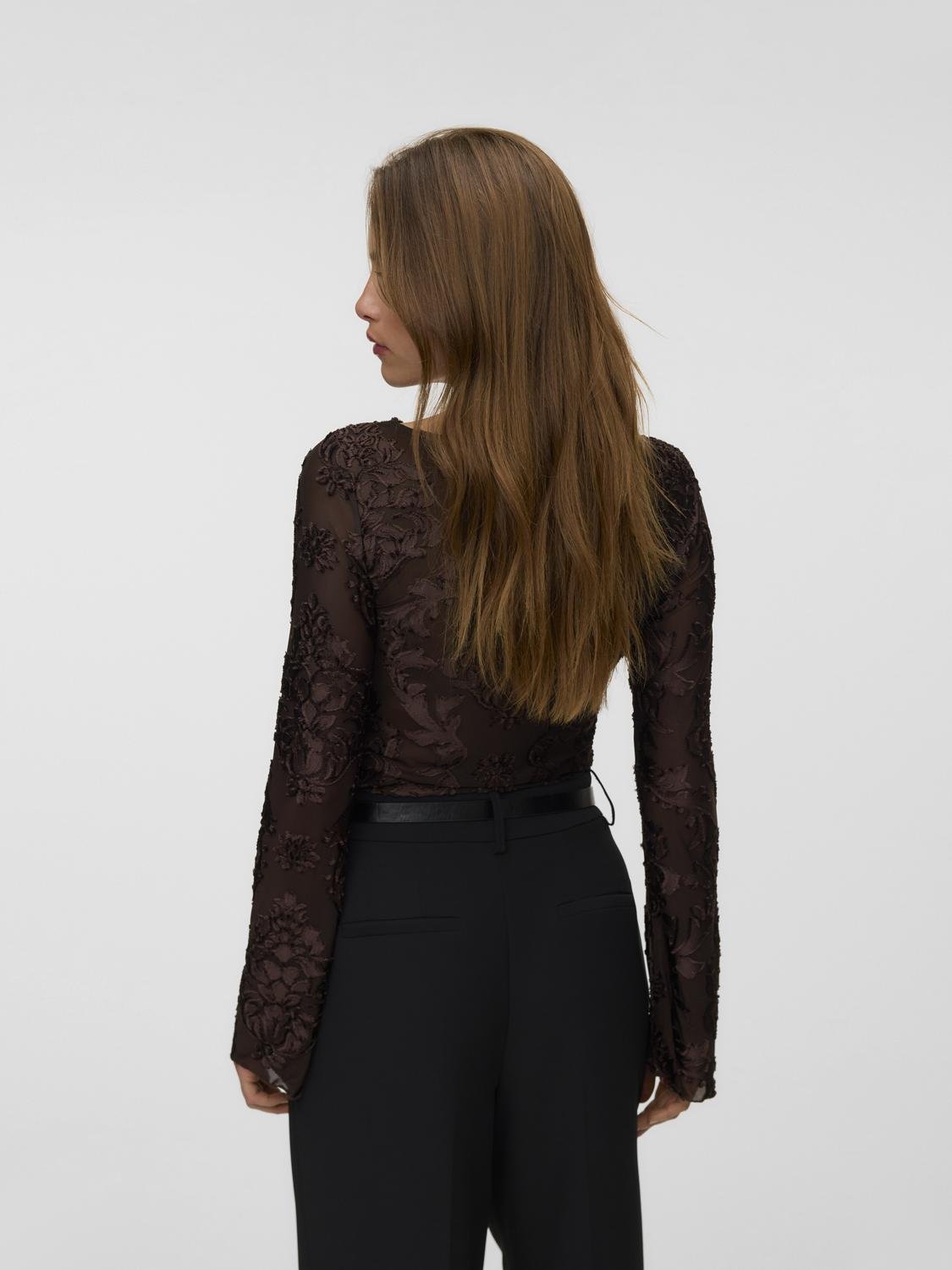 AWDAKOTA Top - Chocolate Torte - VERO MODA & VILA Bergvik