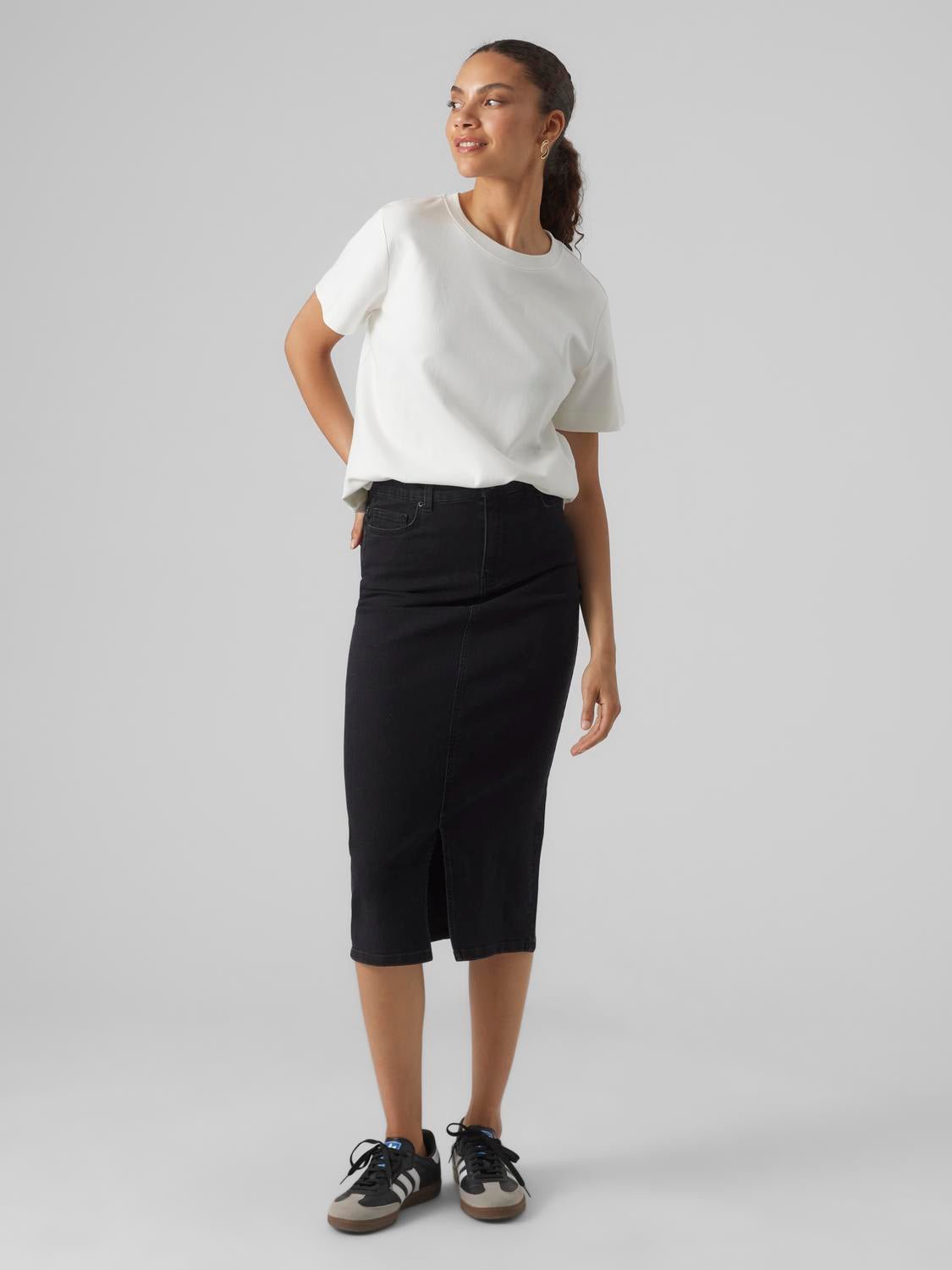 AWNAIMA T-Shirt - Snow White - VERO MODA & VILA Bergvik
