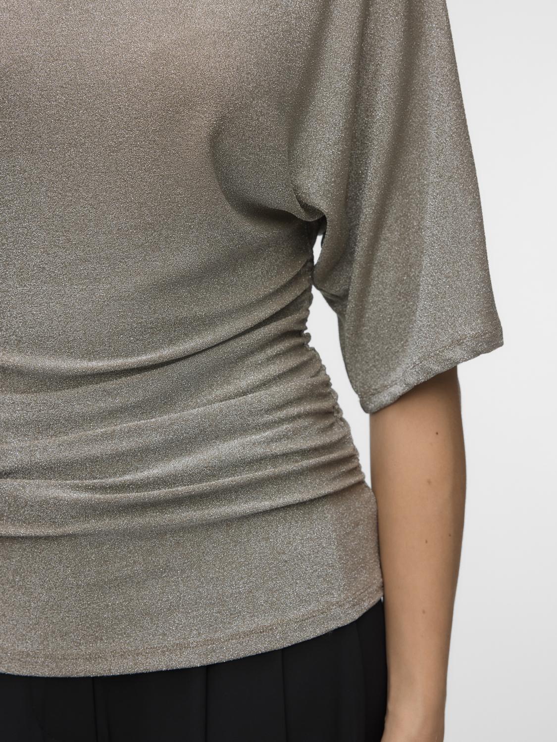 AWURSULA Top - Almondine - VERO MODA & VILA Bergvik