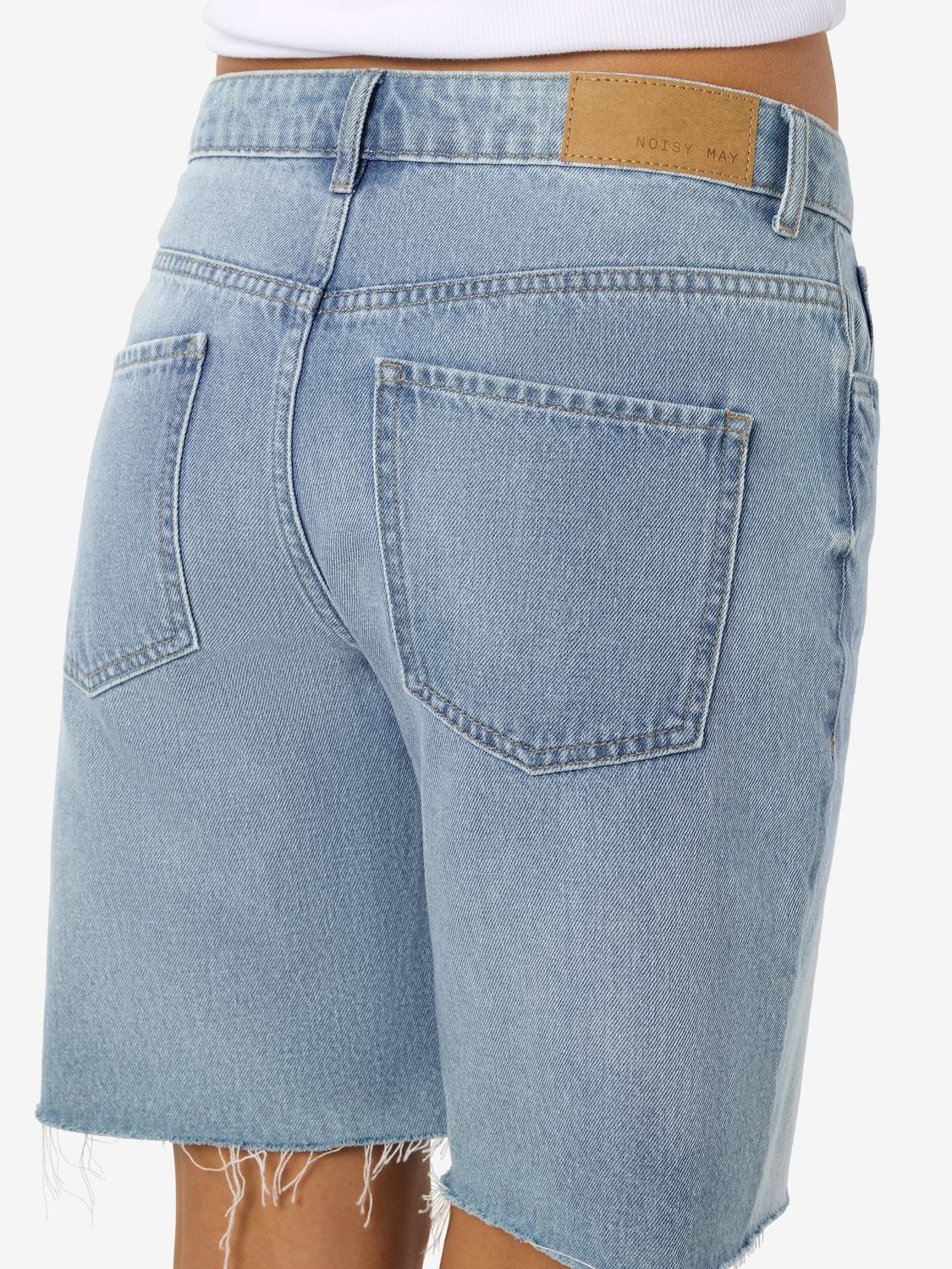 NMHOLLA 5 Pockets Shorts - Light Blue Denim - VERO MODA & VILA Bergvik