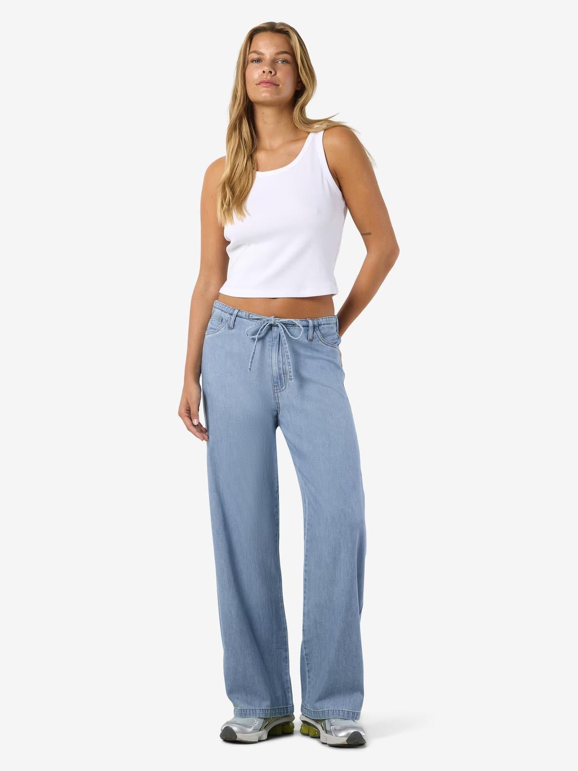 NMRINE Trousers - Light Blue Denim - VERO MODA & VILA Bergvik