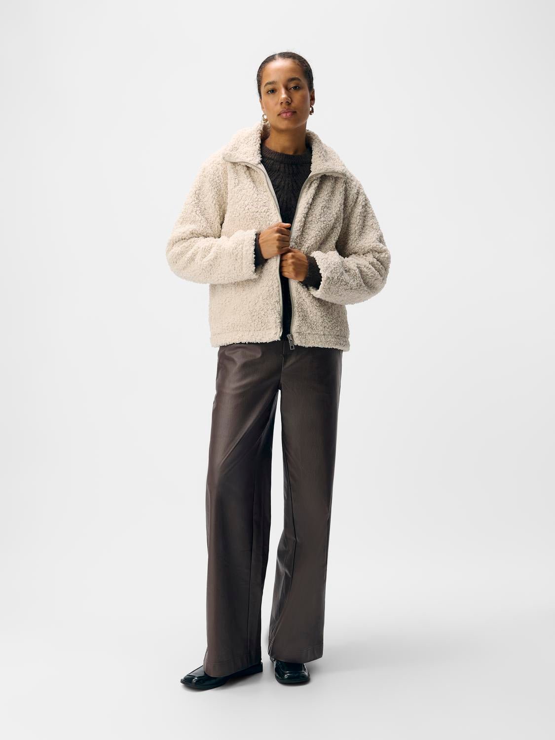 OBJFREYA Jacket - White Sand - VERO MODA & VILA Bergvik