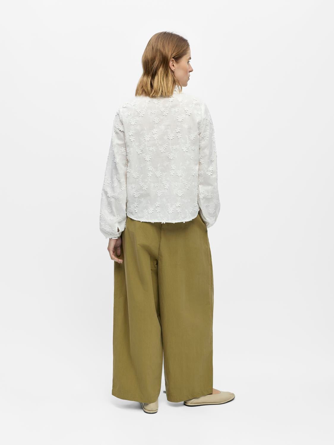 OBJKARLI Shirt - Cloud Dancer - VERO MODA & VILA Bergvik