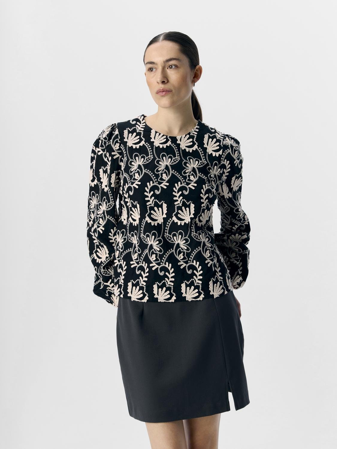 OBJMYA Top - Black - VERO MODA & VILA Bergvik