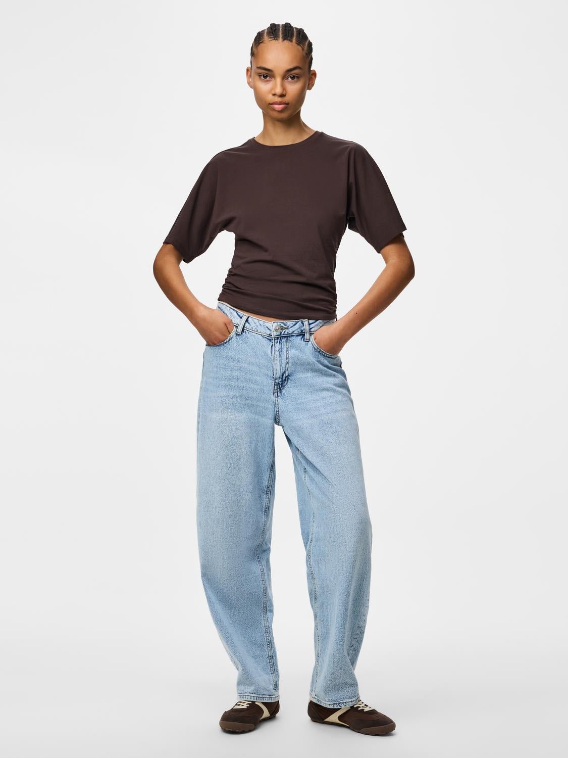 PCALLI Top - Hot Fudge - VERO MODA & VILA Bergvik