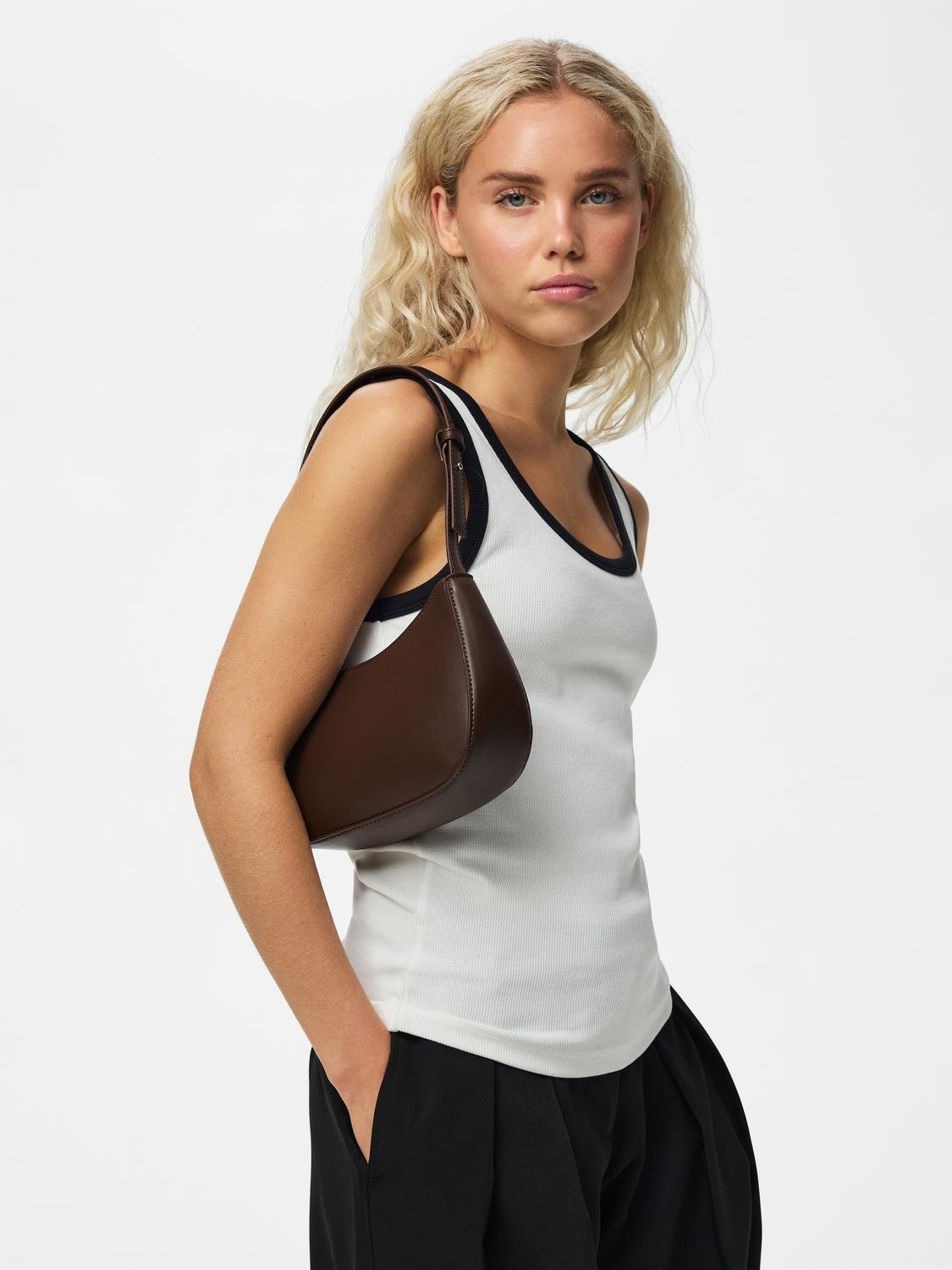 PCALUANA Bag - Chicory Coffee - VERO MODA & VILA Bergvik