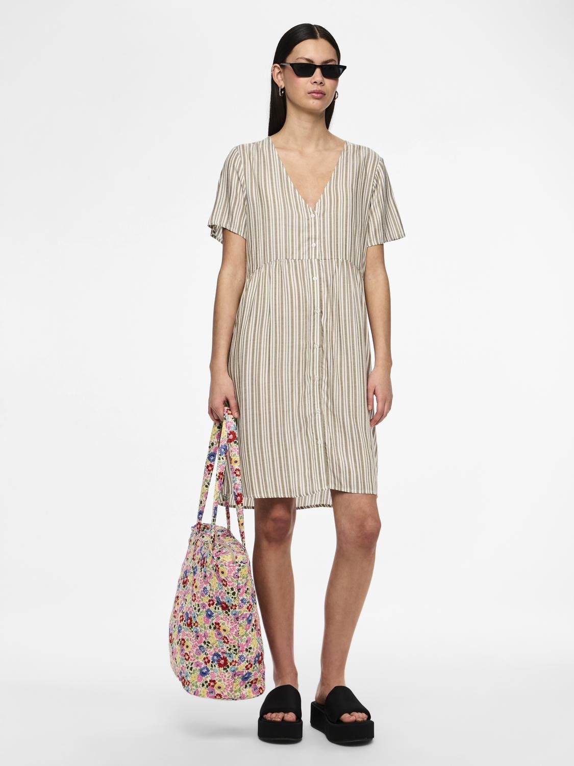 PCALVINA Dress - Laurel Oak - VERO MODA & VILA Bergvik