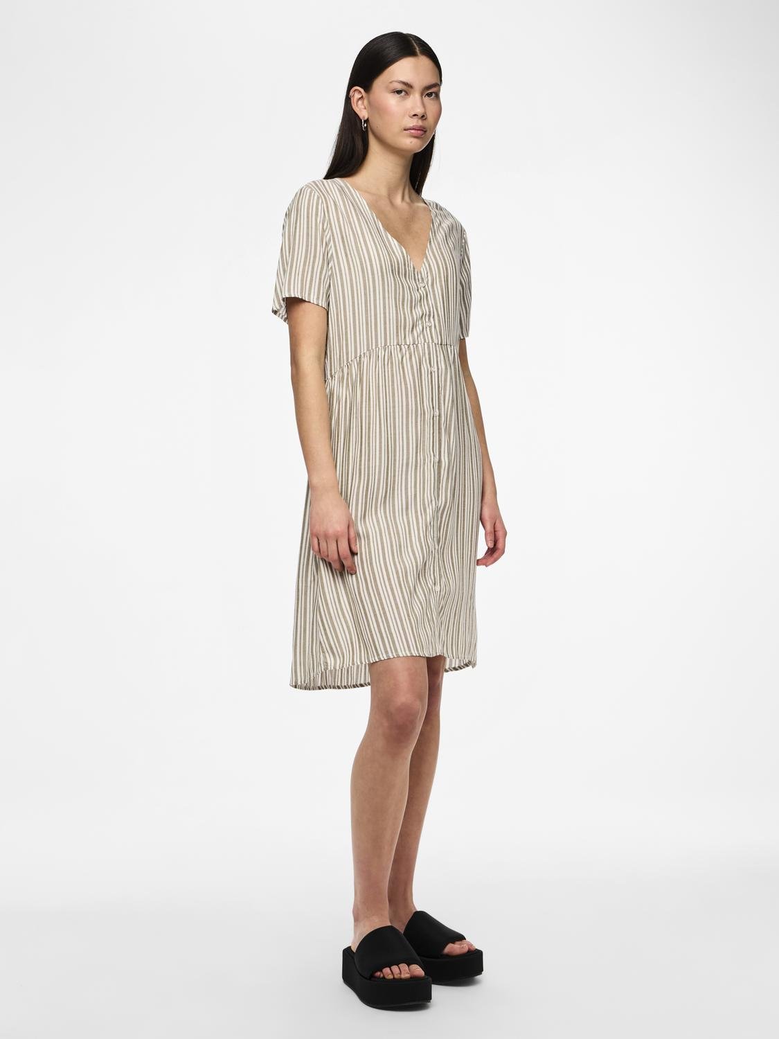 PCALVINA Dress - Laurel Oak - VERO MODA & VILA Bergvik