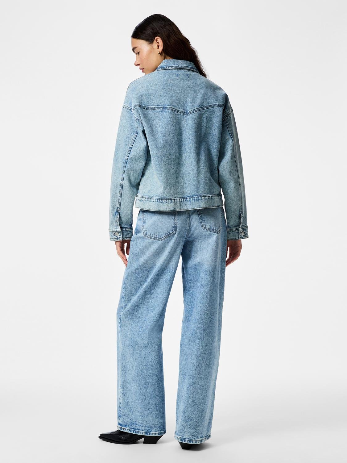 PCELMA Denim Jacket - Light Blue Denim - VERO MODA & VILA Bergvik