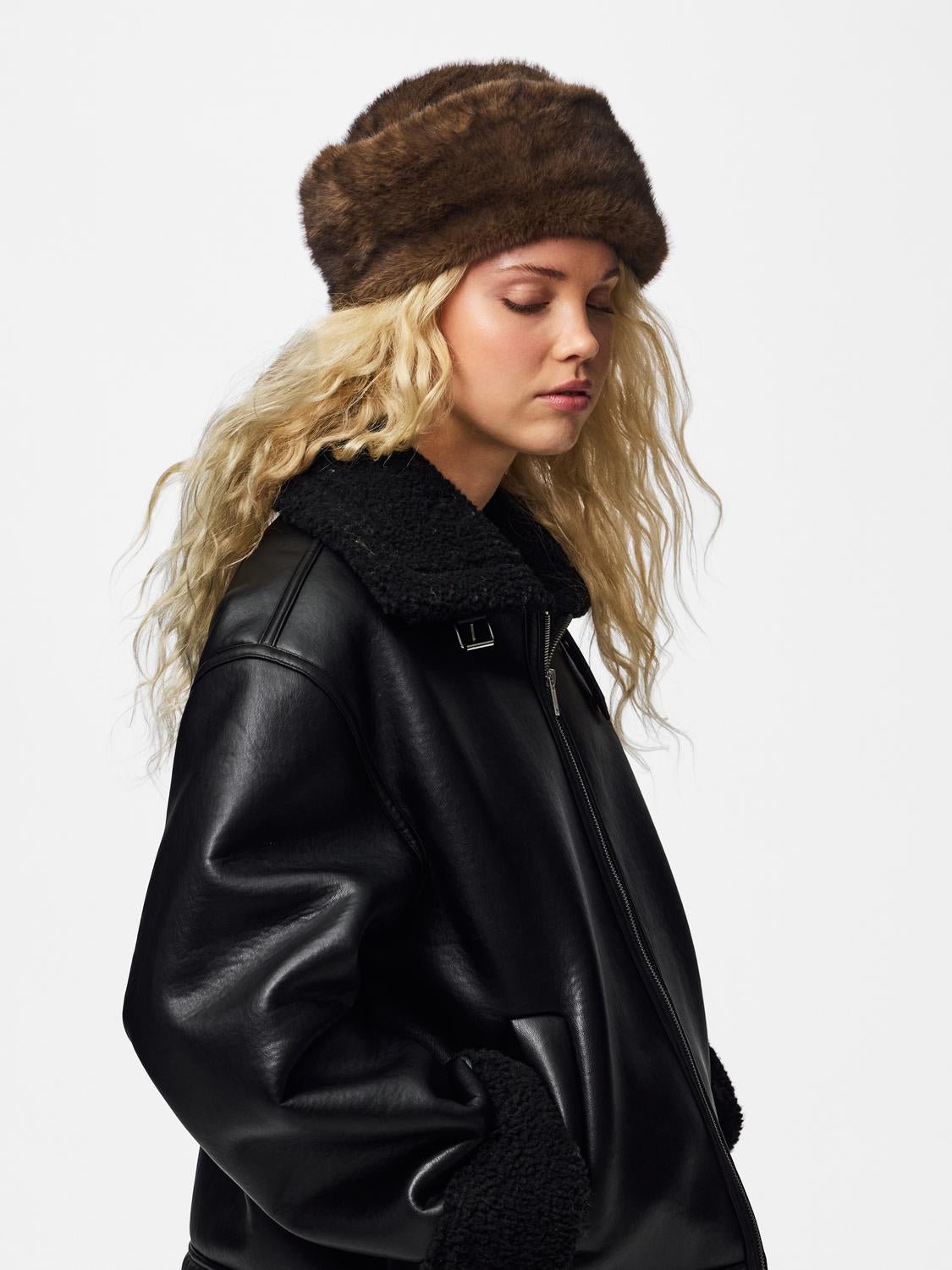 PCJUTLANDIA Hat - Ganache - VERO MODA & VILA Bergvik
