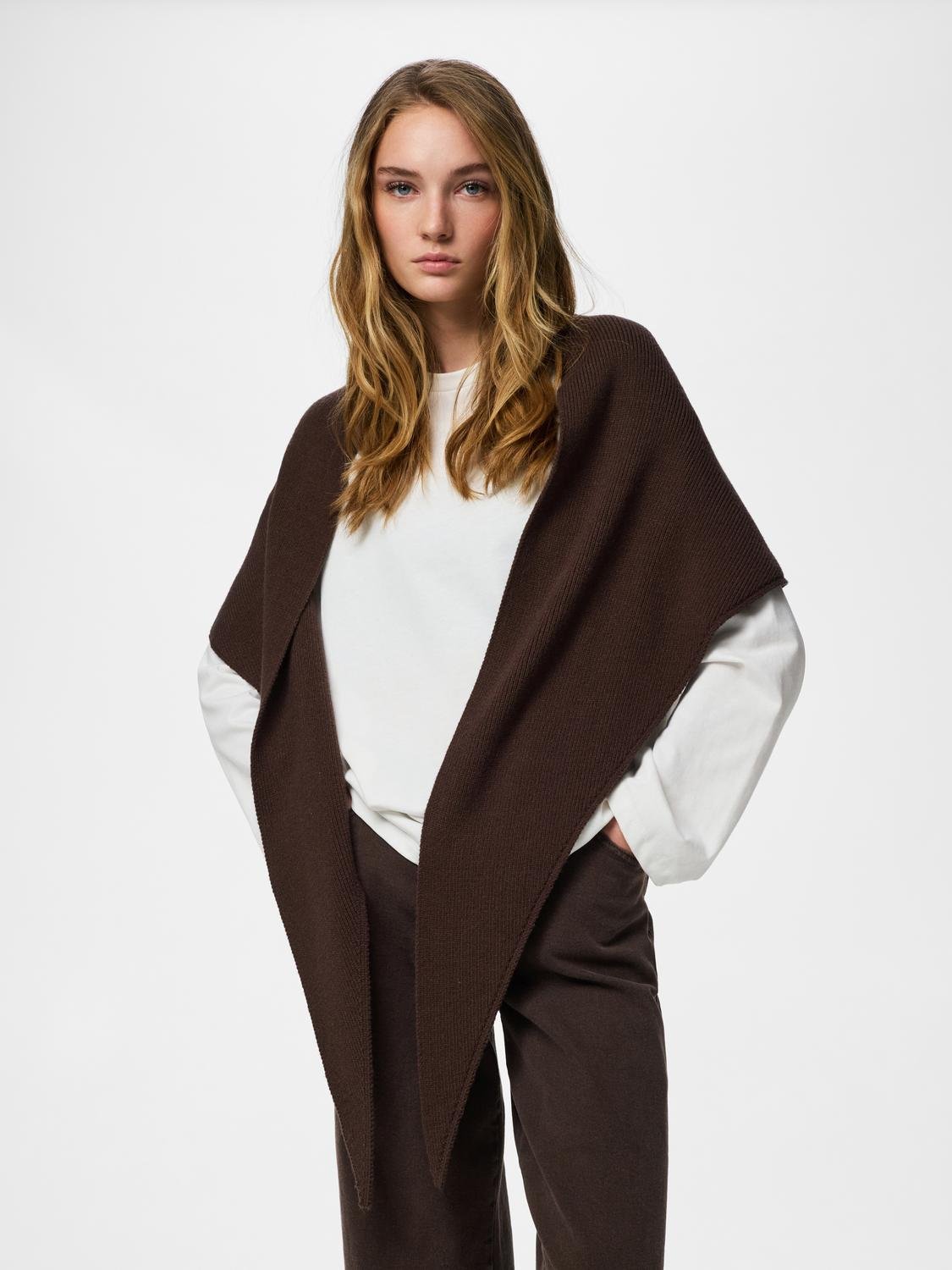 PCKOMMA Scarf - Hot Fudge - VERO MODA & VILA Bergvik