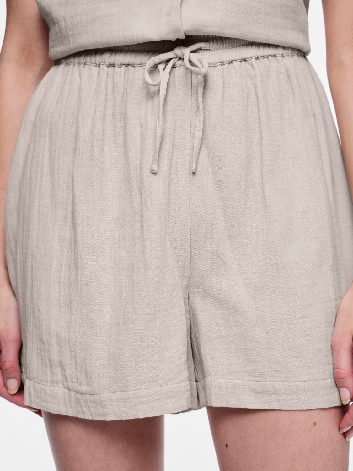 PCMASTINA Shorts - Silver Gray - VERO MODA & VILA Bergvik