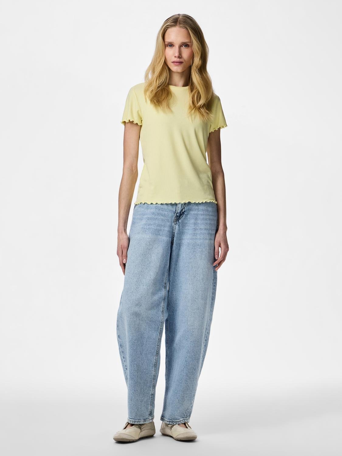 PCNICCA T-Shirt - French Vanilla - VERO MODA & VILA Bergvik