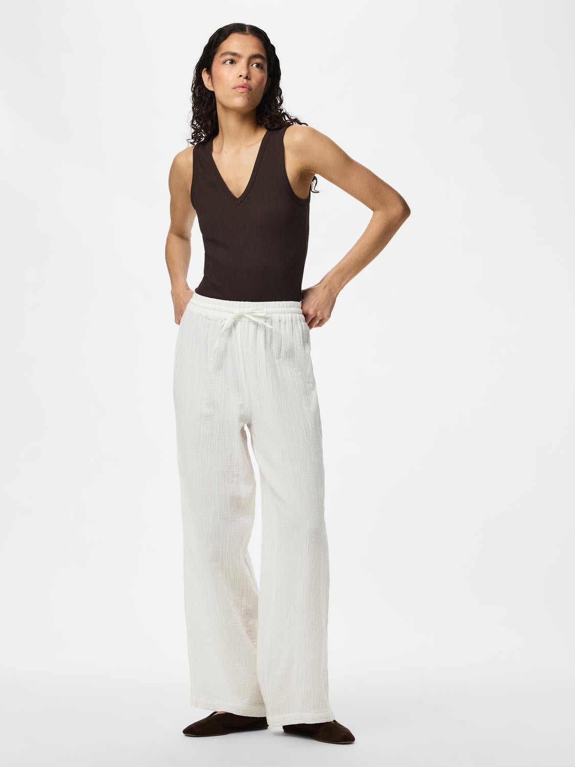PCSASTINA Trousers - Cloud Dancer - VERO MODA & VILA Bergvik