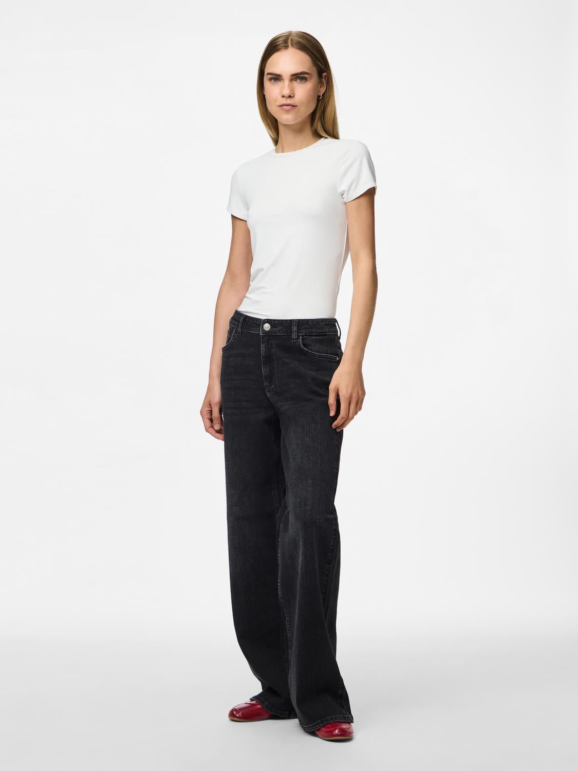 PCSILKE Jeans - Black Denim - VERO MODA & VILA Bergvik