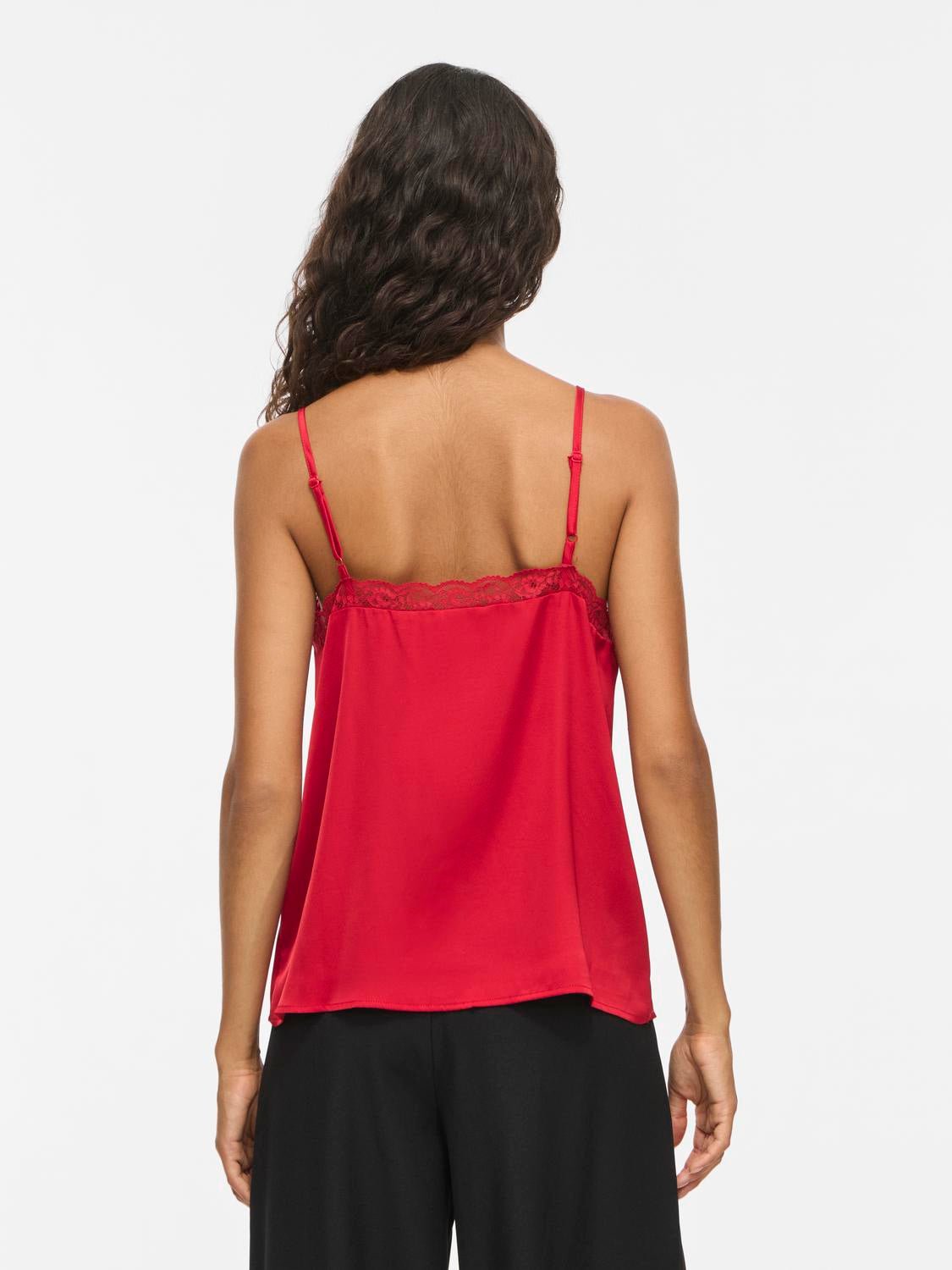 VIENNA Top - Savvy Red - VERO MODA & VILA Bergvik