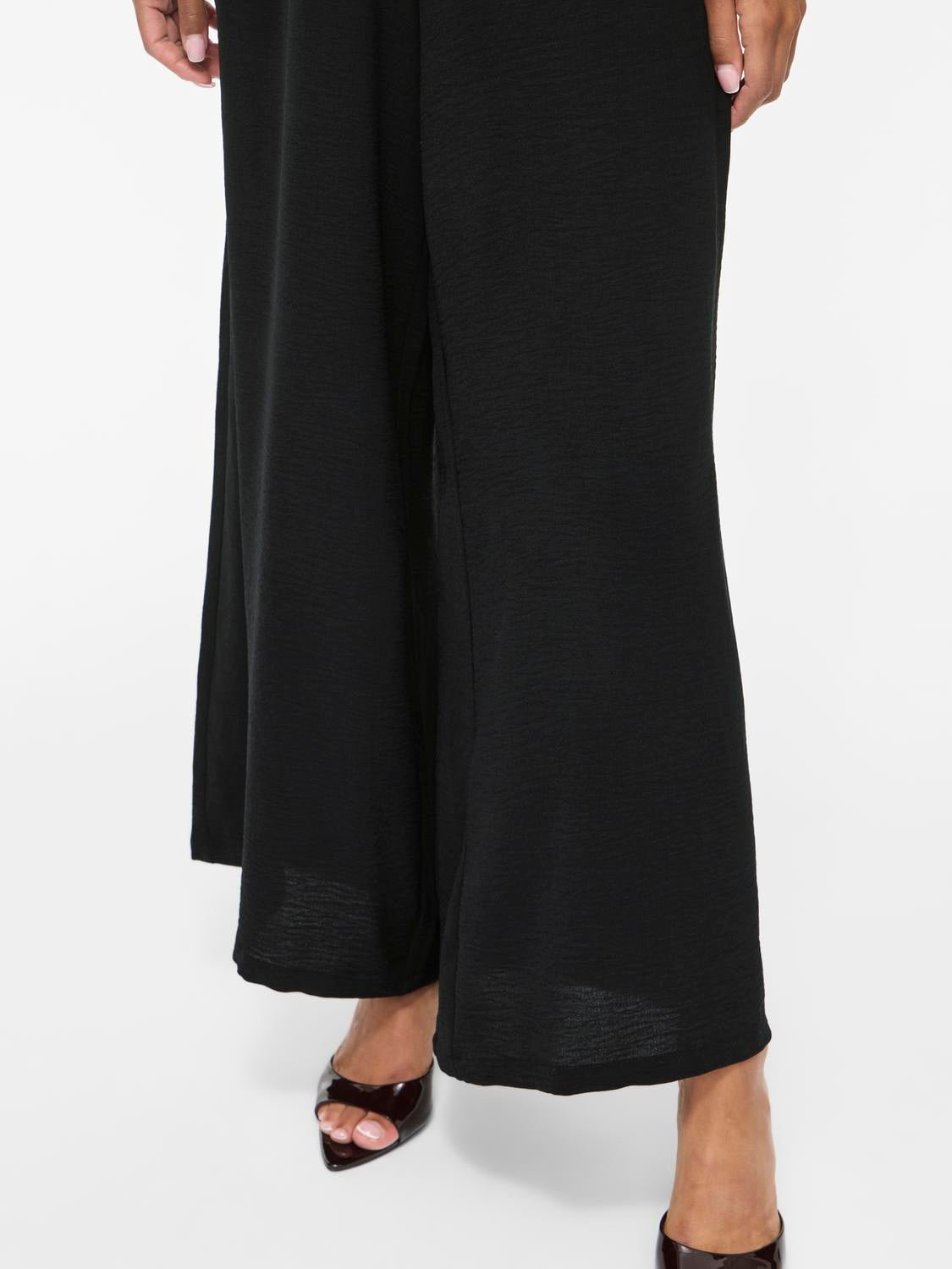 VIHELA Trousers - Black - VERO MODA & VILA Bergvik