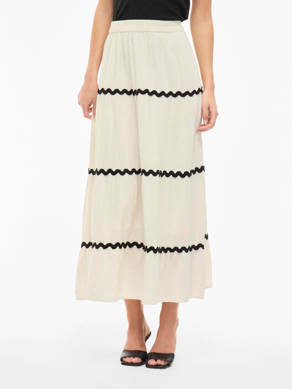VIMANDA Long Skirt - Birch - VERO MODA & VILA Bergvik