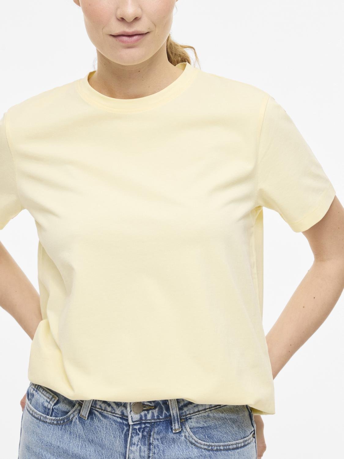 VINORA T-Shirt - Pastel Yellow - VERO MODA & VILA Bergvik