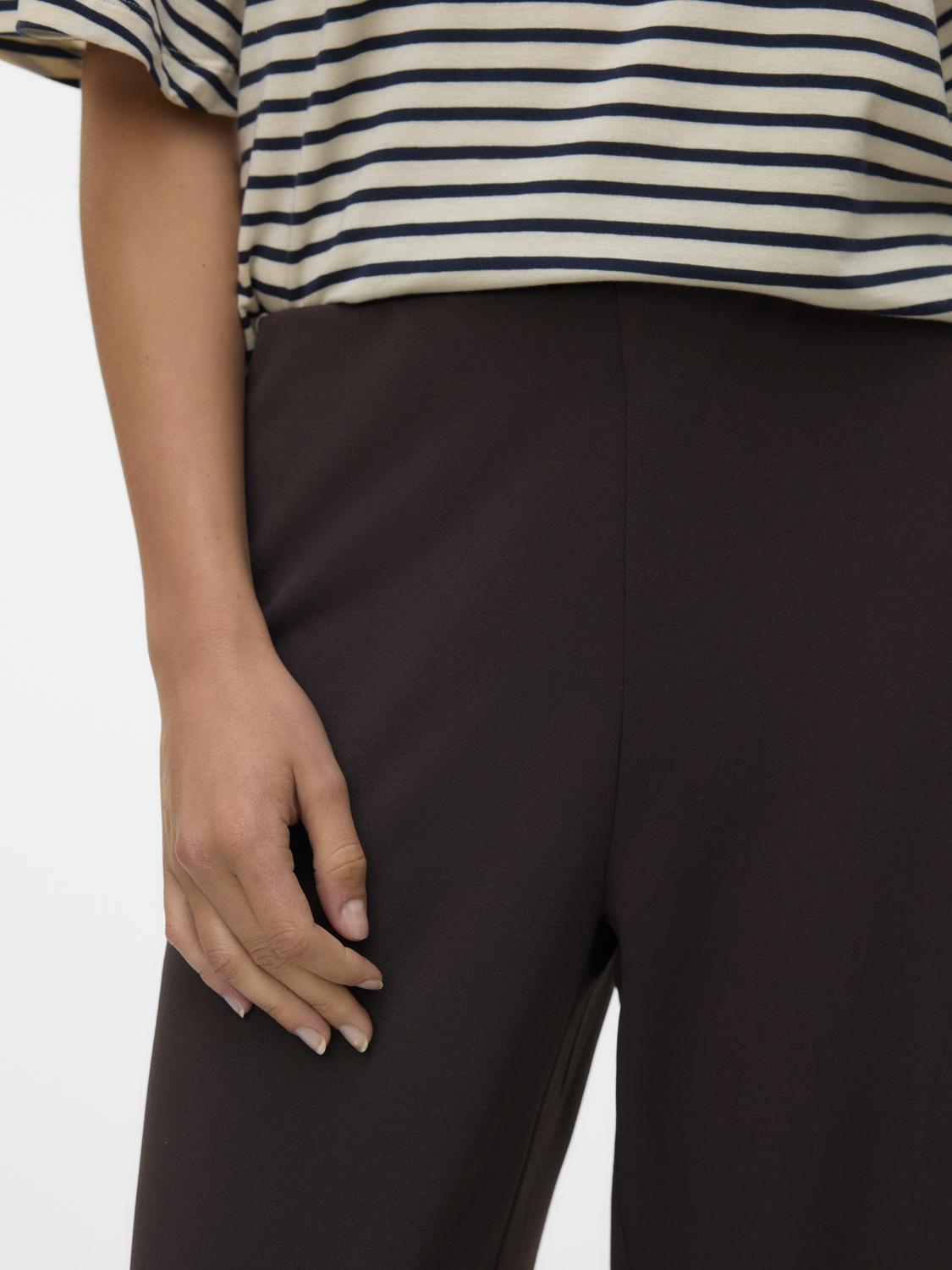 VMBERLIN Trousers - Chocolate Torte - VERO MODA & VILA Bergvik