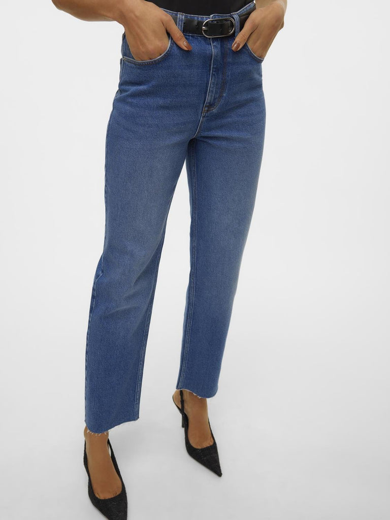 VMCALIA Jeans - Medium Blue Denim - VERO MODA & VILA Bergvik