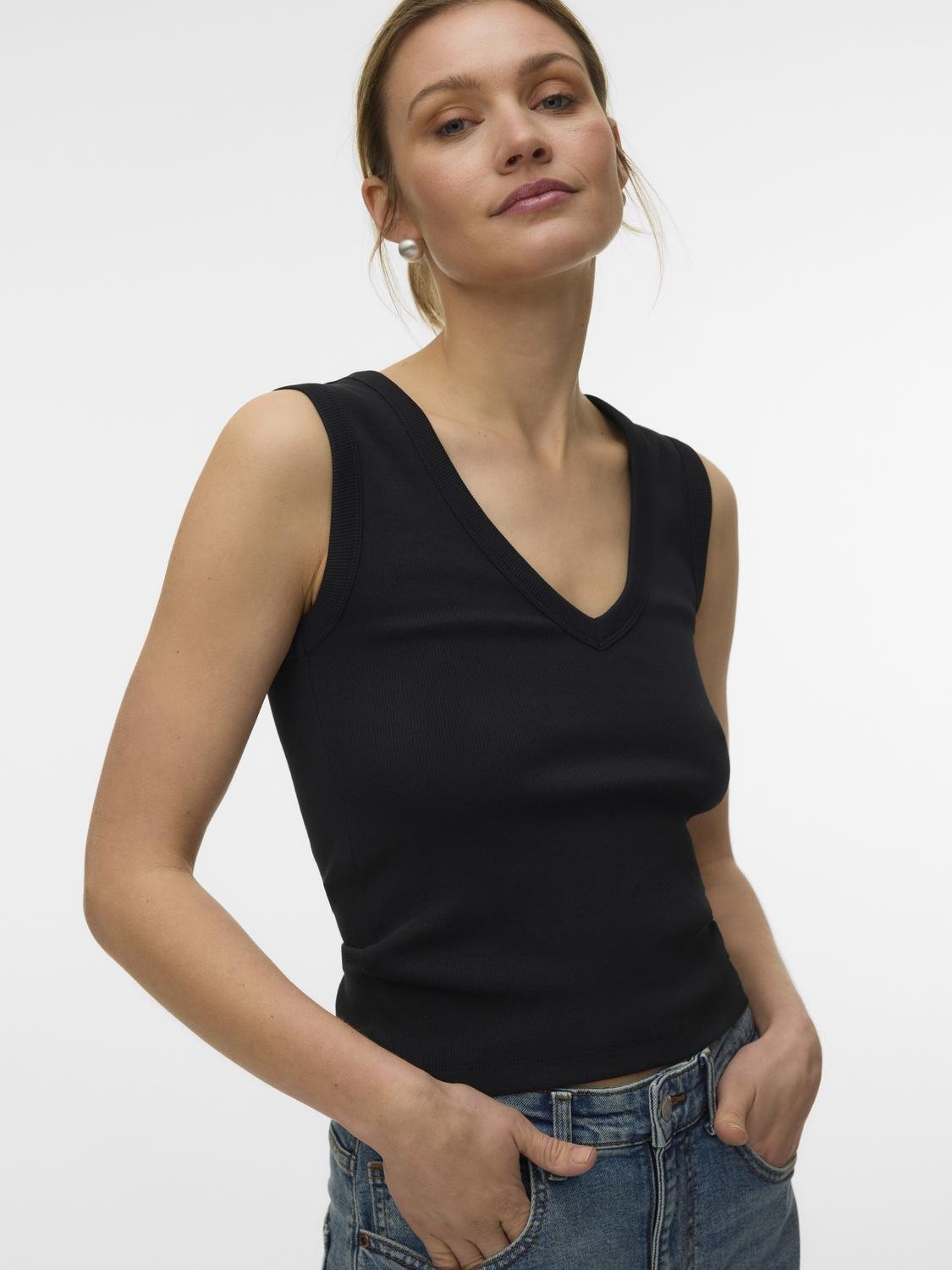VMCHLOE Top - Black - VERO MODA & VILA Bergvik