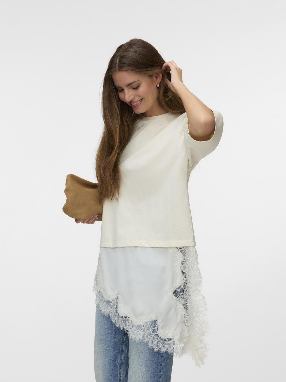 VMELLY Top - Snow White - VERO MODA & VILA Bergvik