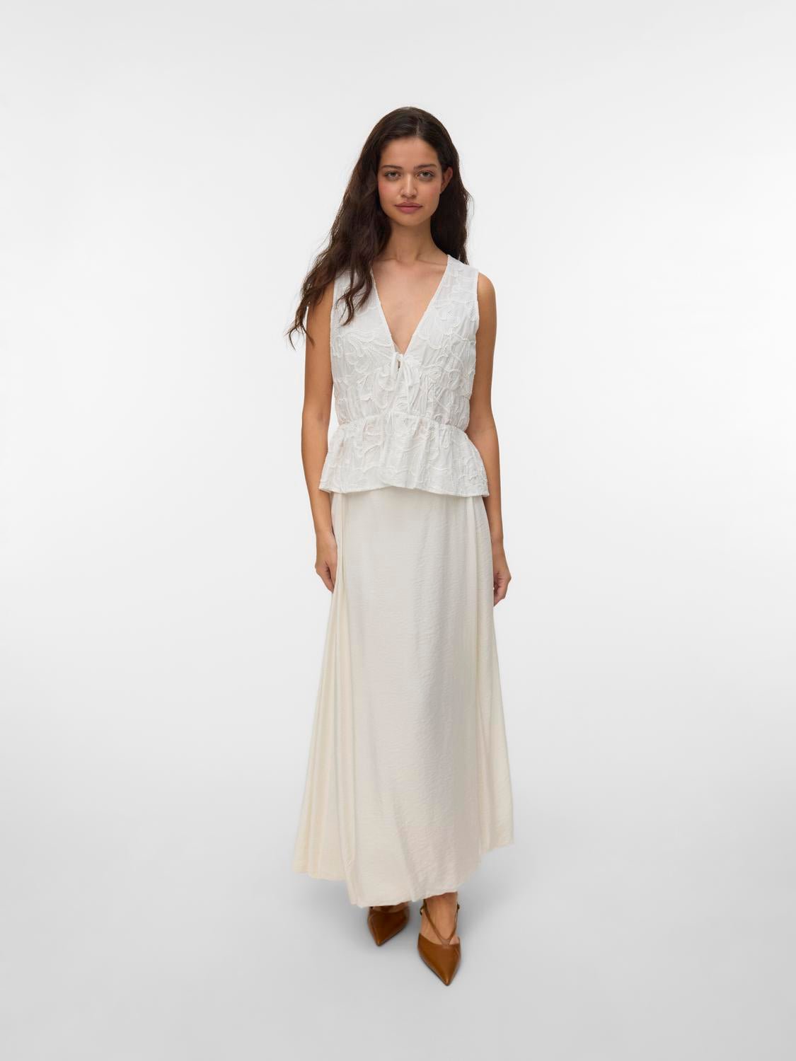 VMJOSIE Long Skirt - Snow White - VERO MODA & VILA Bergvik