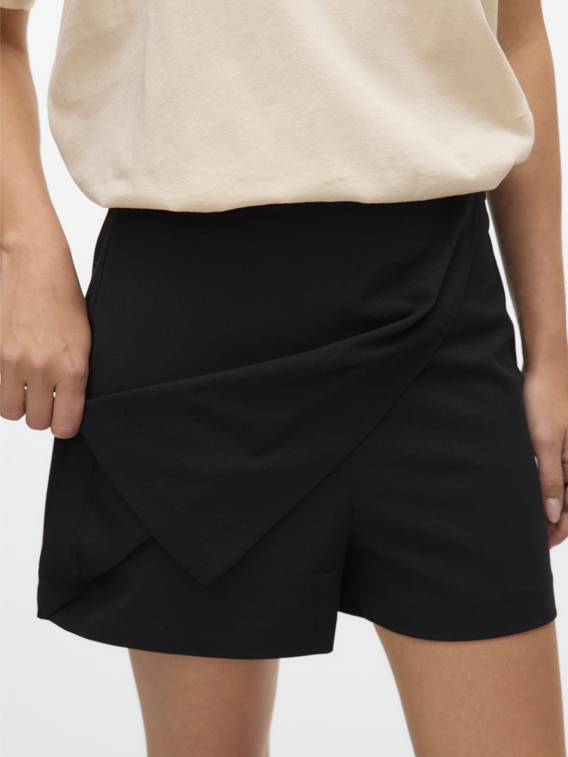 VMMELINA Shorts - Black - VERO MODA & VILA Bergvik