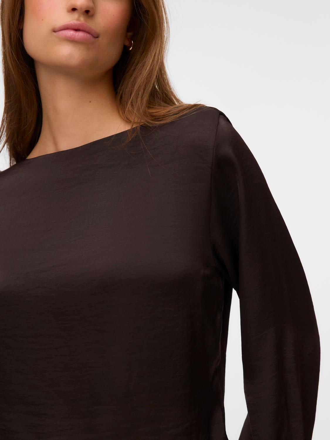 VMMIRO Top - Chocolate Torte - VERO MODA & VILA Bergvik