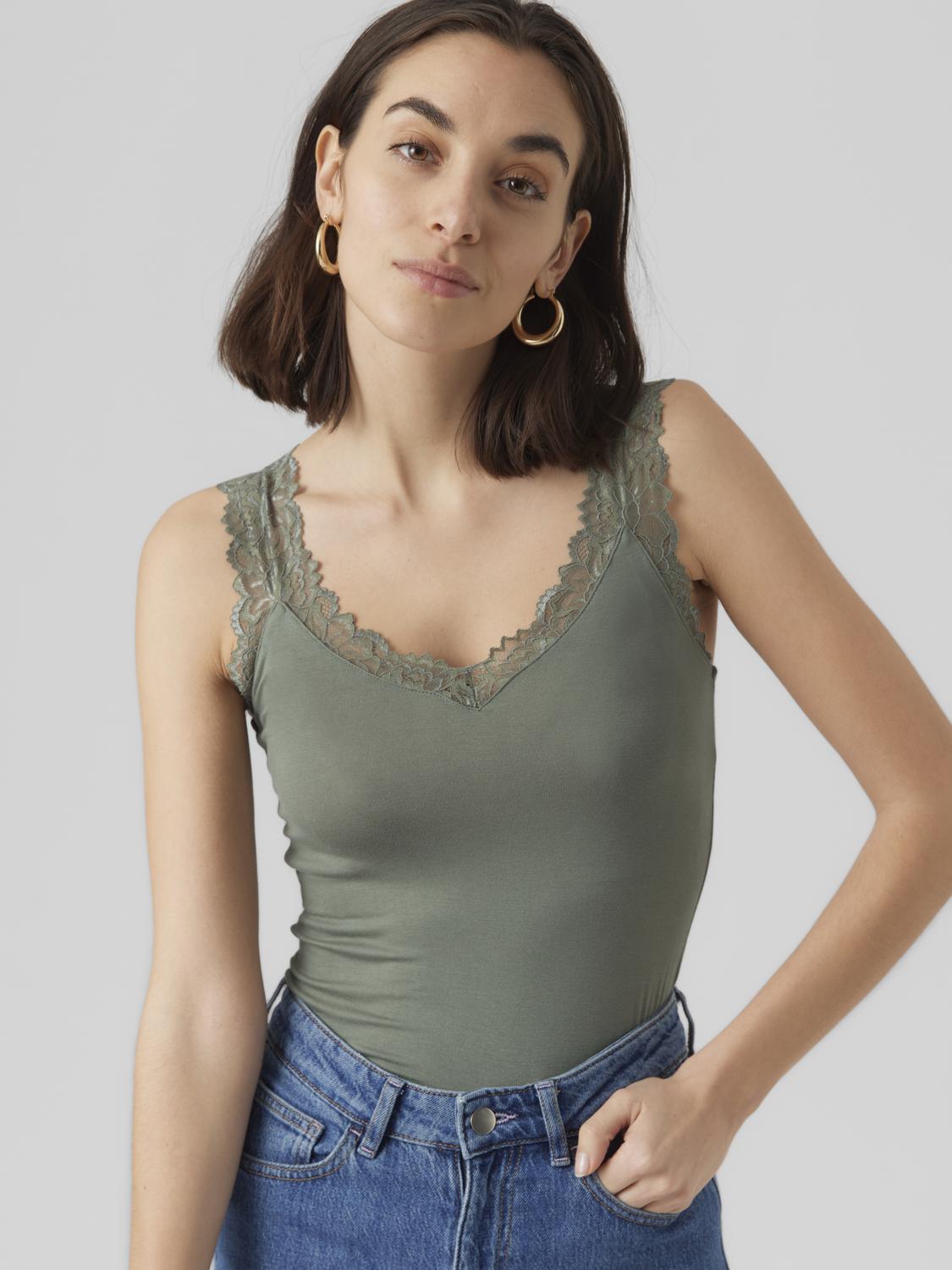 VMROSA Top - Laurel Wreath - VERO MODA & VILA Bergvik