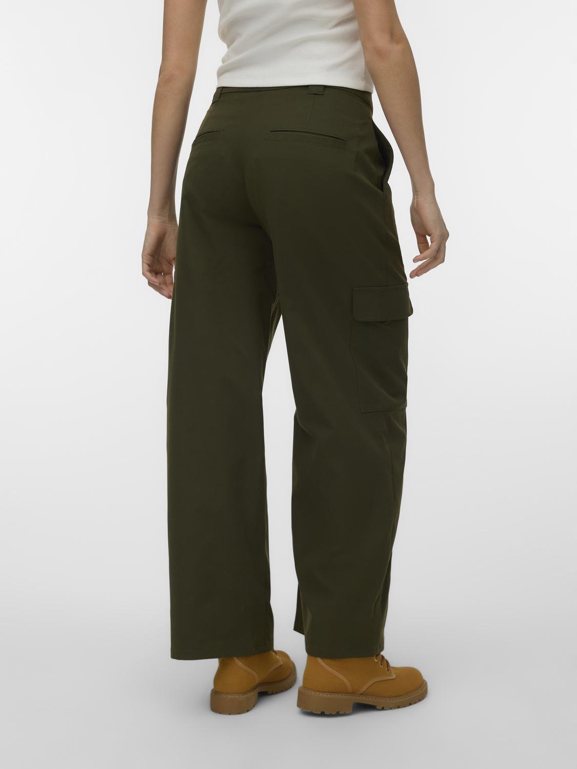 VMSILLA Tailored Trousers - Forest Night - VERO MODA & VILA Bergvik