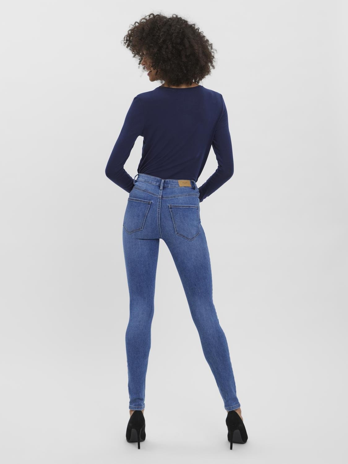 VMSOPHIA Jeans - Medium Blue Denim - VERO MODA & VILA Bergvik