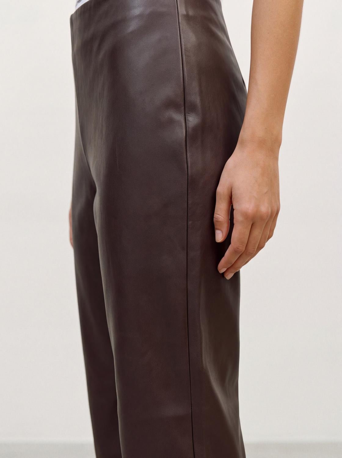 VMVERONA Trousers - Chocolate Torte - VERO MODA & VILA Bergvik
