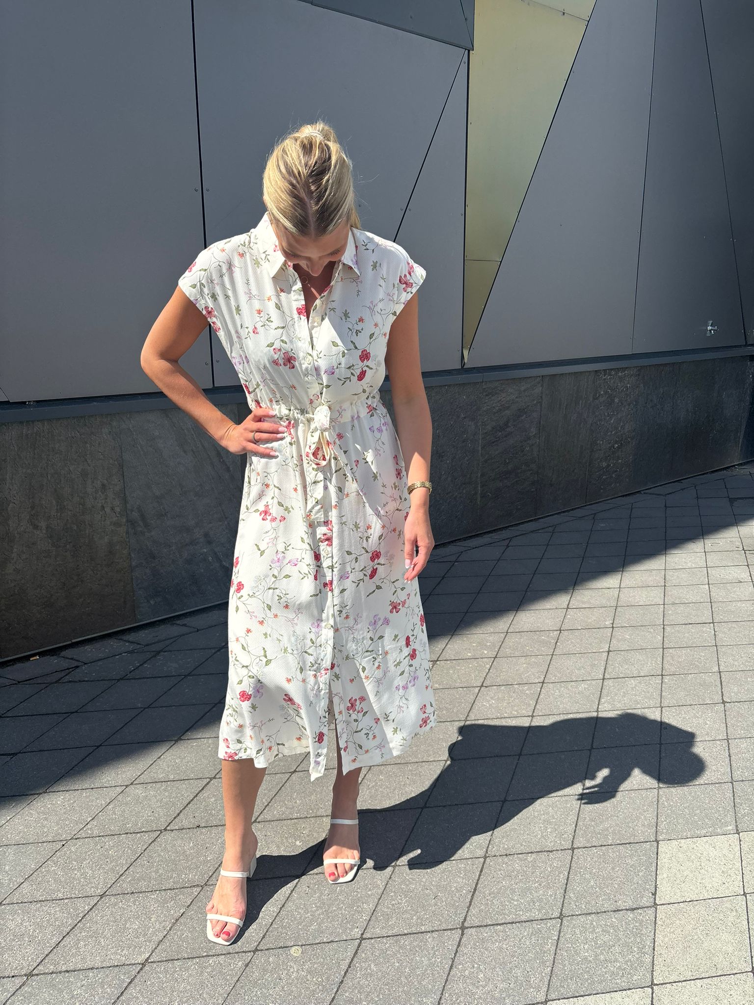 YASASINA Midi Dress - Pristine - VERO MODA & VILA Bergvik