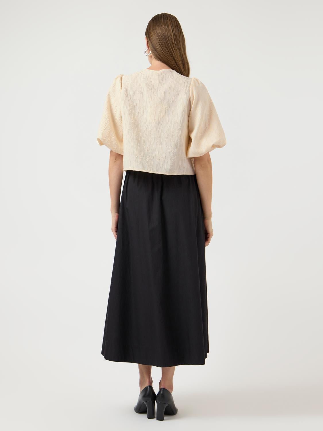 YASMINU Top - Gardenia - VERO MODA & VILA Bergvik