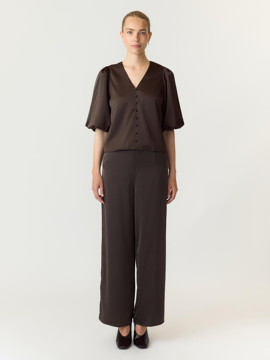 YASPELLA Top - Chocolate Brown - VERO MODA & VILA Bergvik