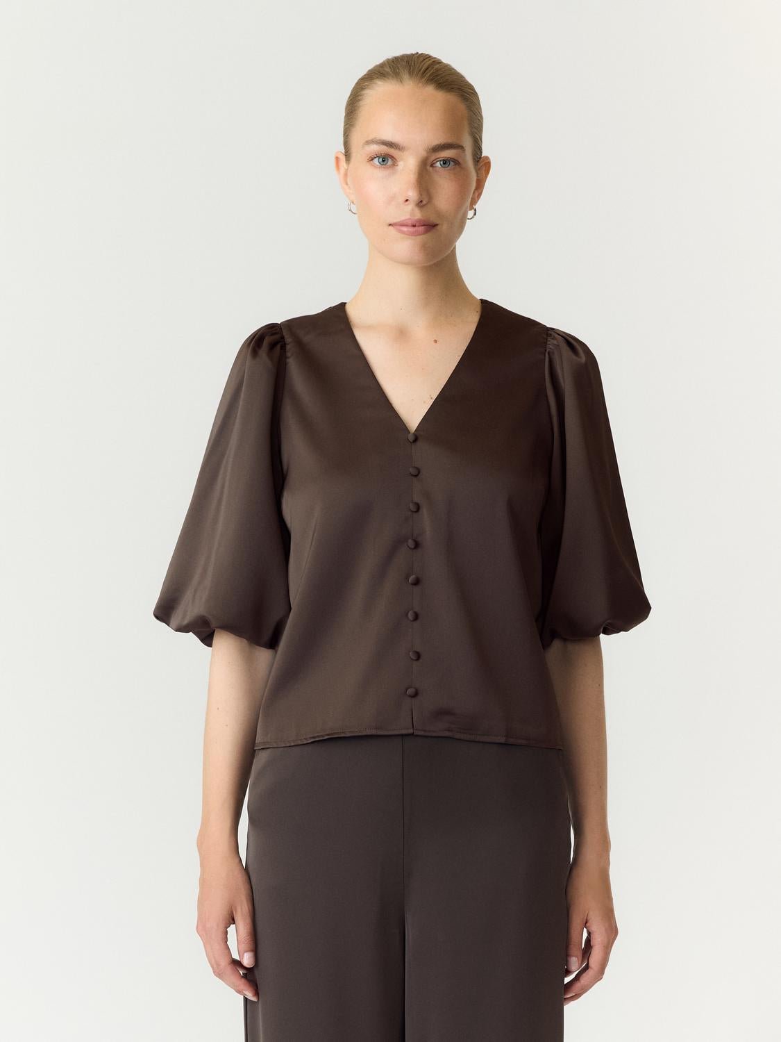 YASPELLA Top - Chocolate Brown - VERO MODA & VILA Bergvik