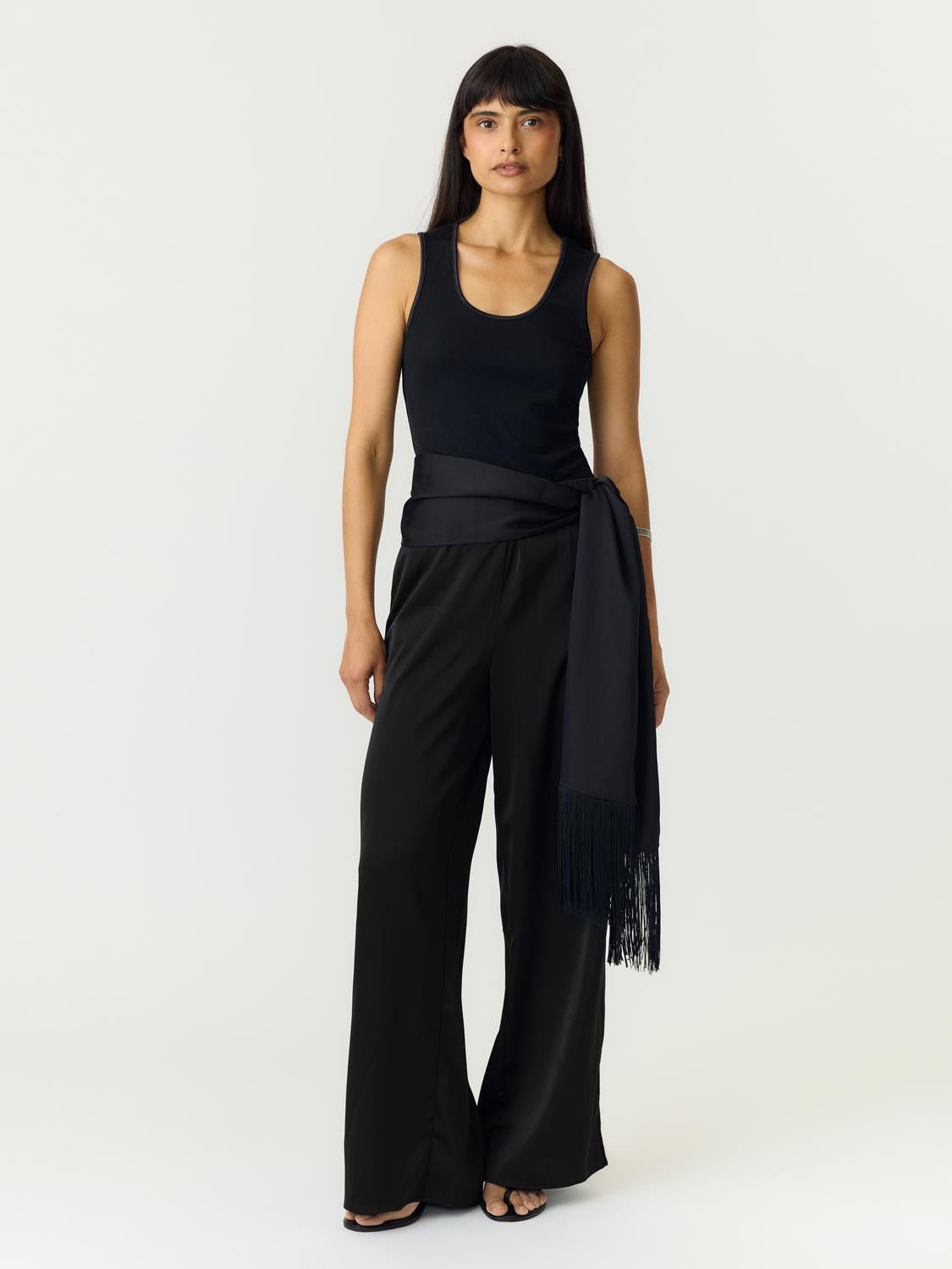 YASPELLA Trousers - Black - VERO MODA & VILA Bergvik