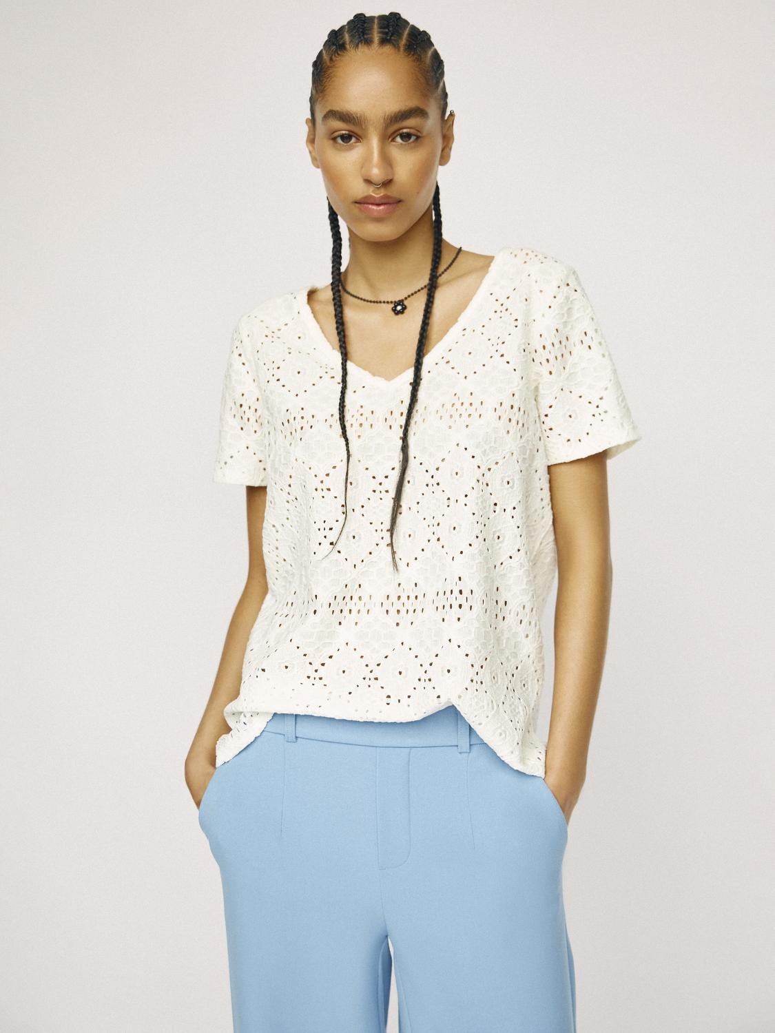 OBJFEODORA T-Shirts & Tops - Cloud Dancer - VERO MODA & VILA Bergvik