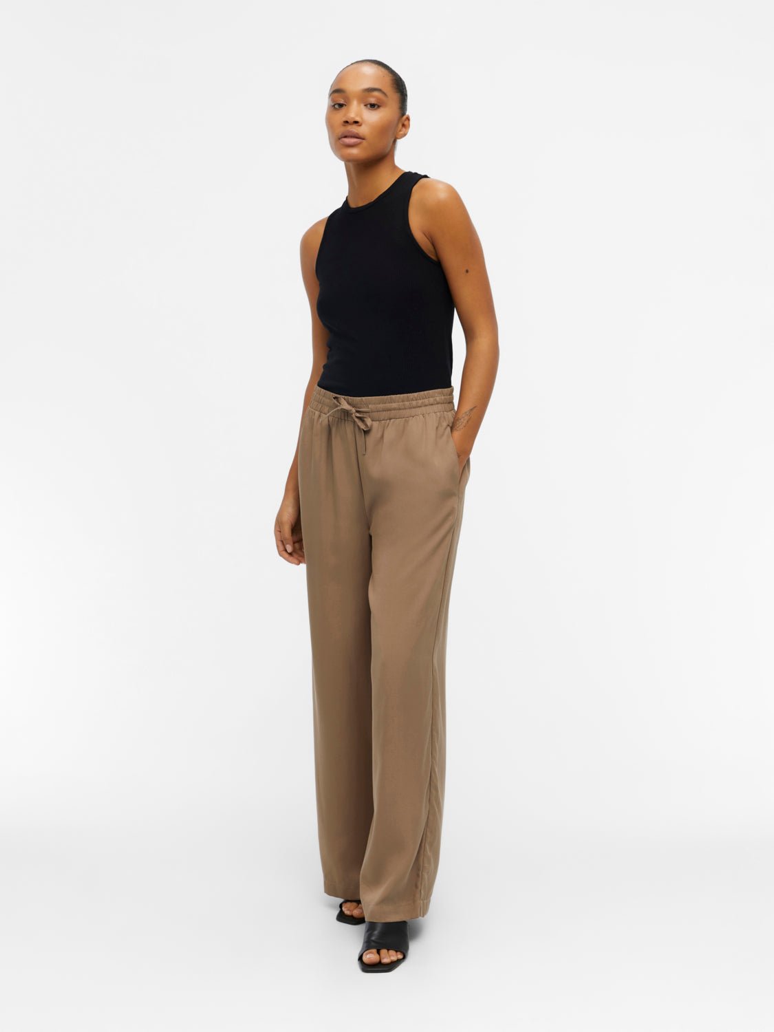 OBJTILDA Pants - Fossil - VERO MODA & VILA Bergvik