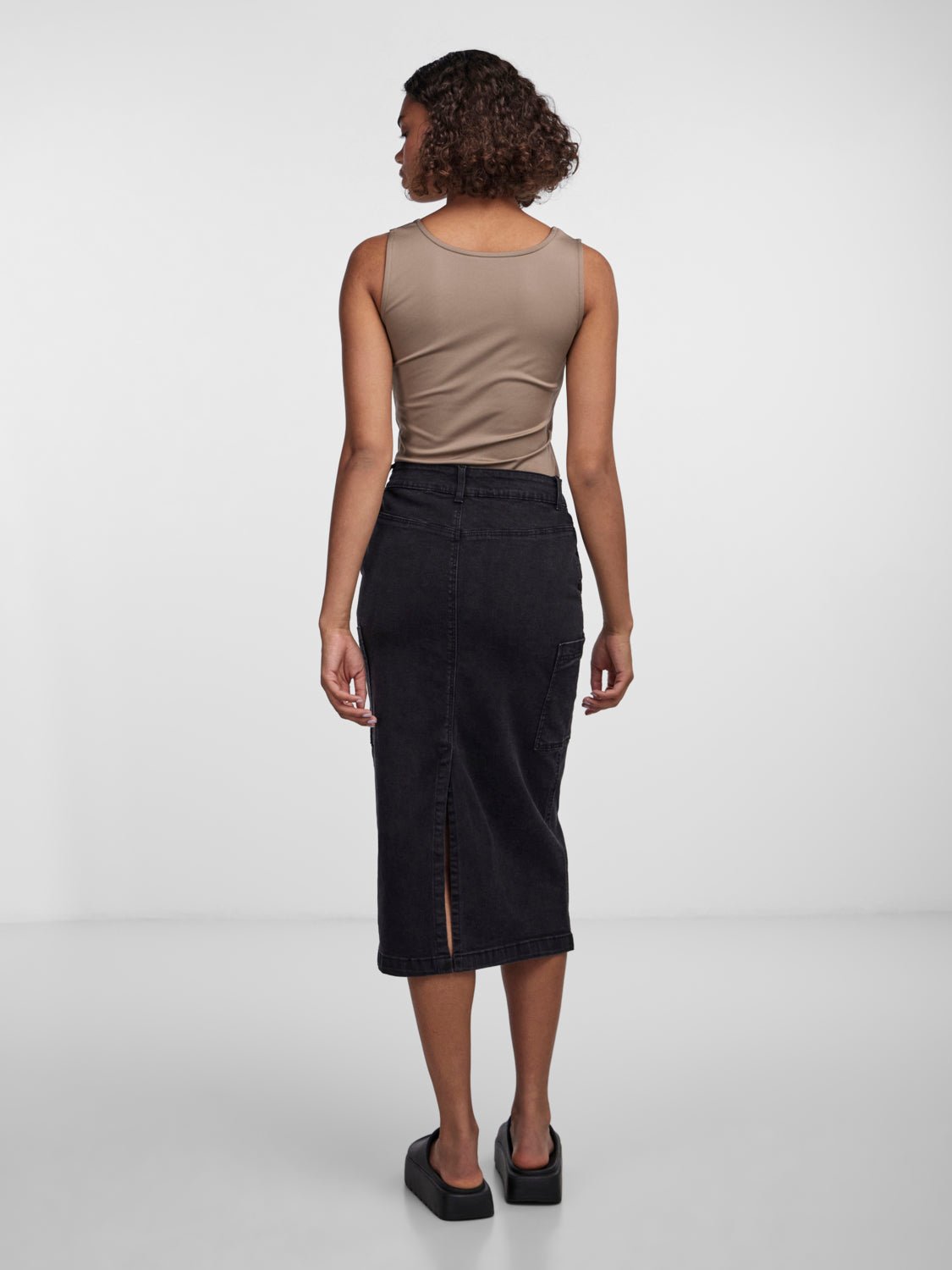 PCJOELLA Skirt - Black Denim - VERO MODA & VILA Bergvik
