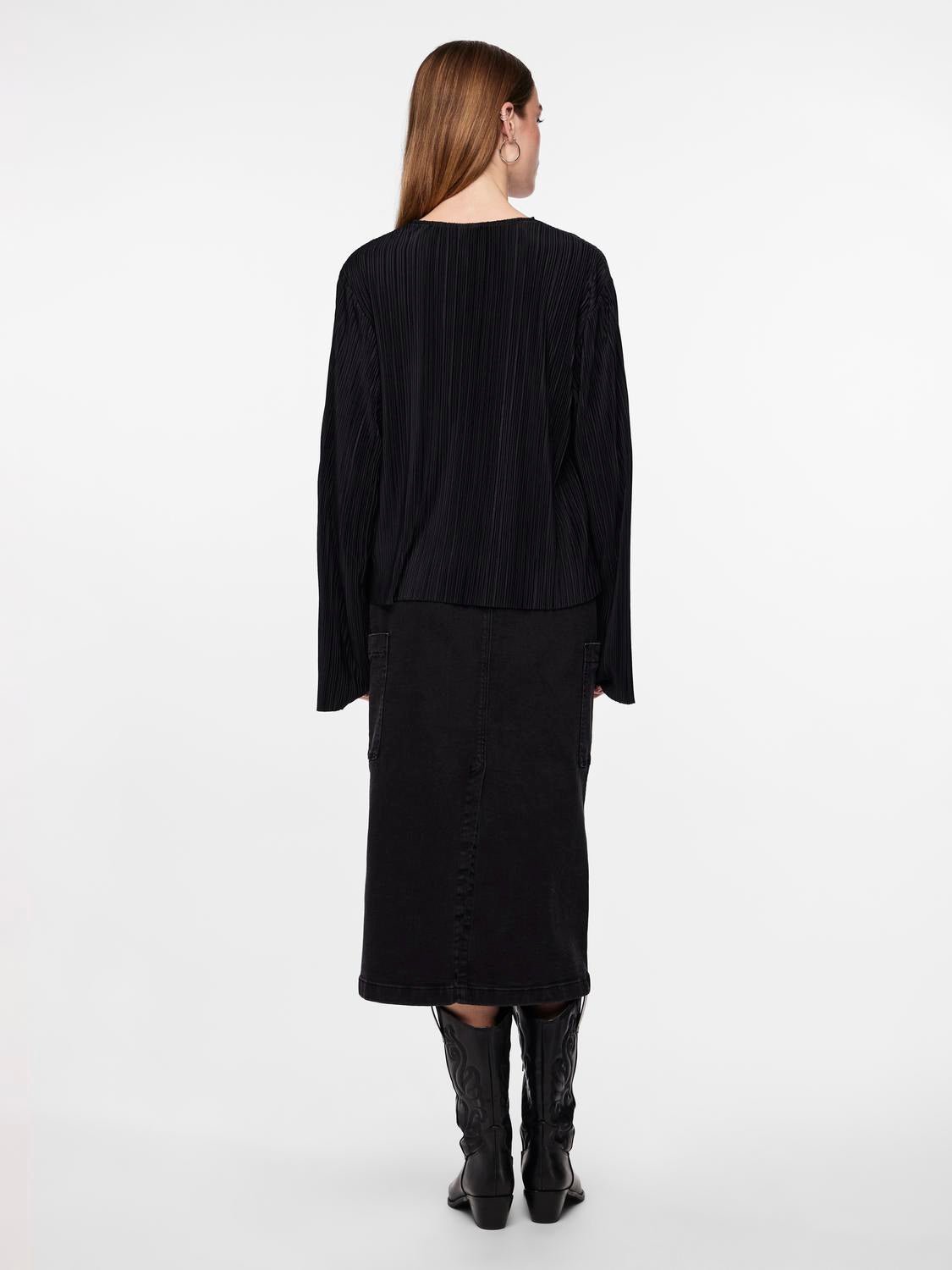 PCNOVI T-Shirts & Tops - Black - VERO MODA & VILA Bergvik