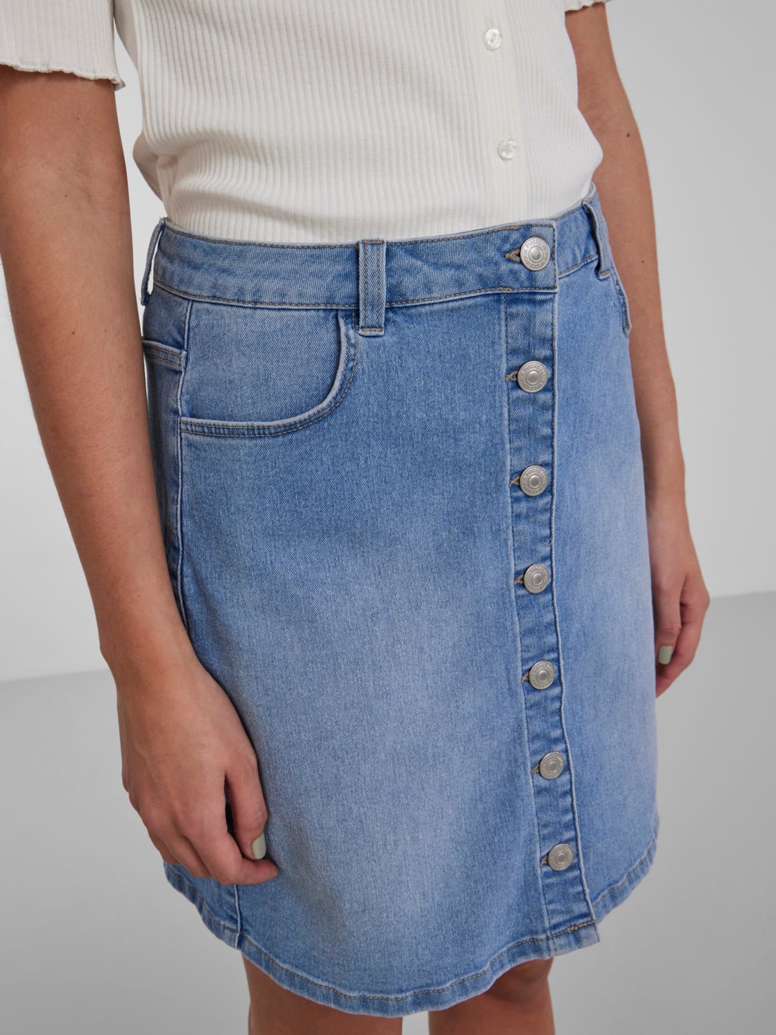 PCPEGGY Skirt - Light Blue Denim - VERO MODA & VILA Bergvik