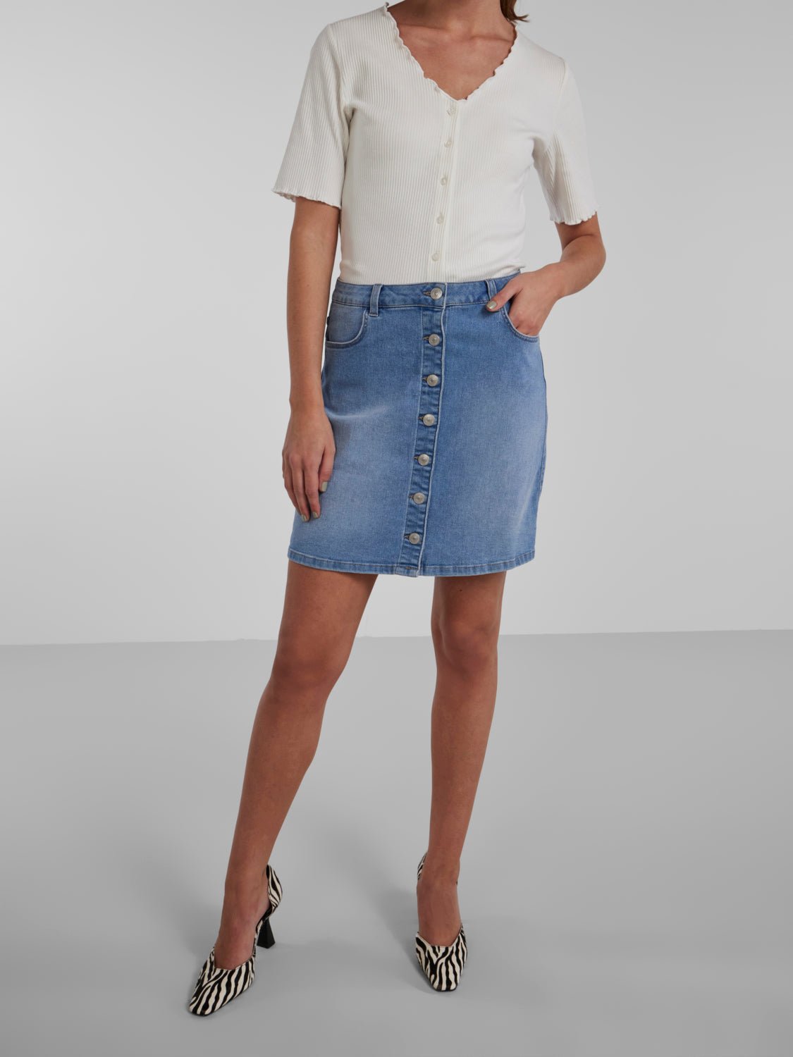 PCPEGGY Skirt - Light Blue Denim - VERO MODA & VILA Bergvik
